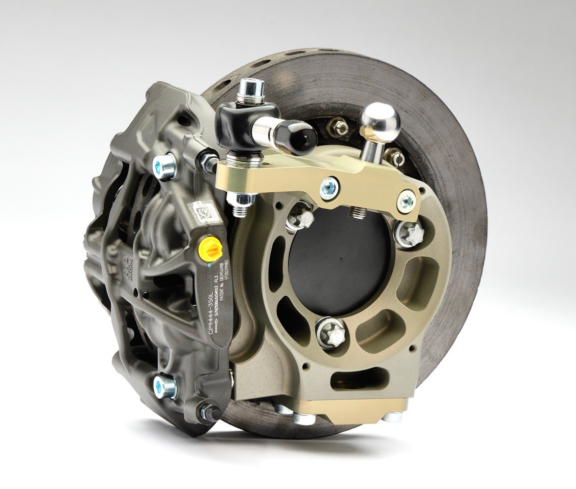 Billet machined front upright detail