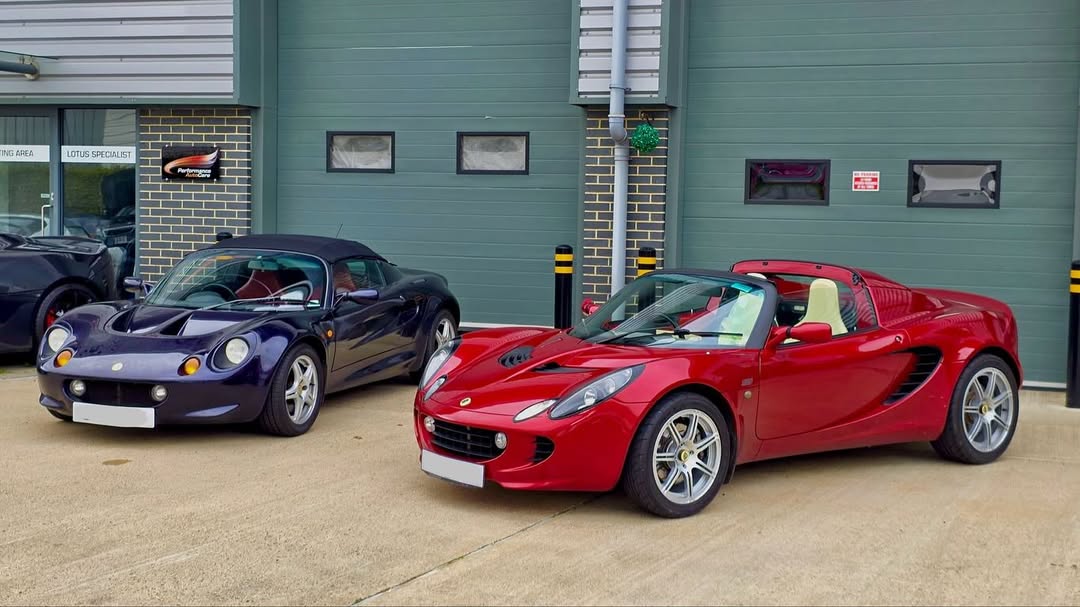 Lotus Paintwork and Body Repair 1